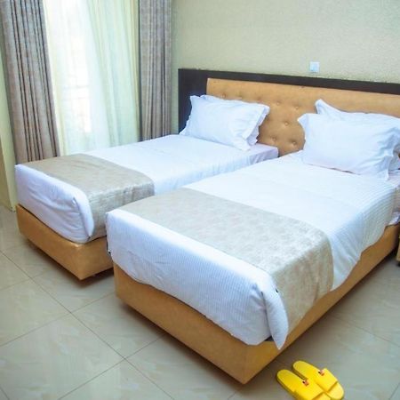 Quality Inn Hotel คิกาลี ภายนอก รูปภาพ