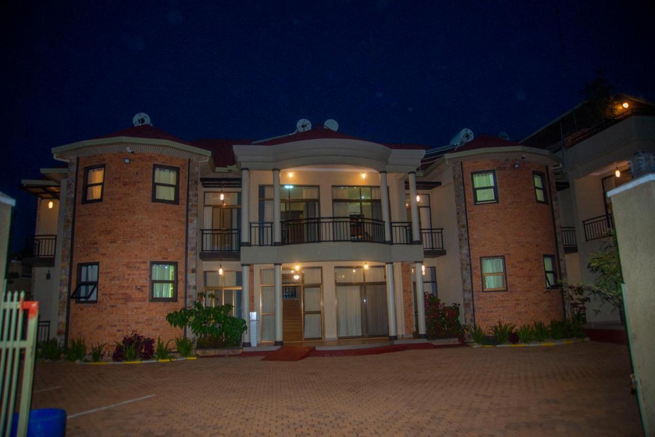Quality Inn Hotel คิกาลี ภายนอก รูปภาพ